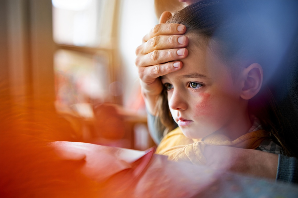 Pediatras alertan este síntoma en niños suele pasarse por alto y puede tener consecuencias