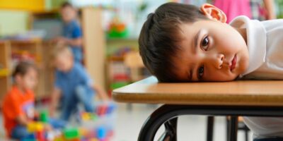 No es solo cansancio: lo que este síntoma en niños podría revelar realmente