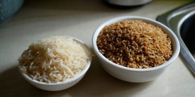 Arroz blanco vs arroz integral: cuál eleva menos el azúcar en la sangre