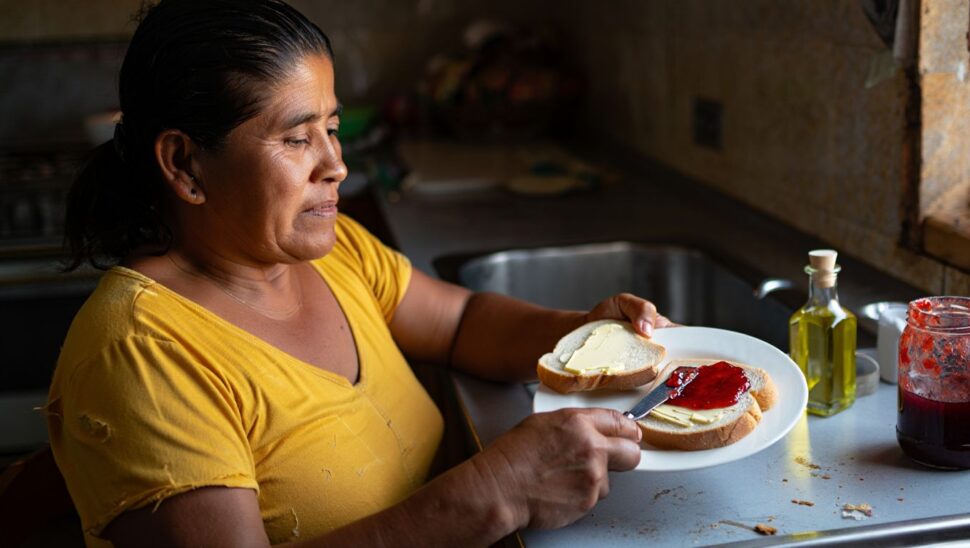 El alimento número 1 que puede estar dañando tu hígado sin que lo notes