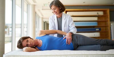 Los 7 mejores colchones para el dolor lumbar según los fisioterapeutas