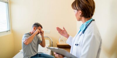 Los médicos explican por qué te levantas cansado aunque duermas ocho horas