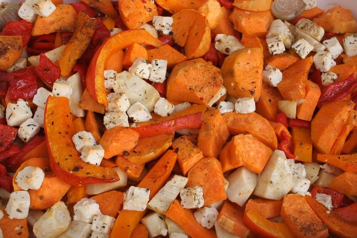 gebratener-kuerbis-aus-dem-ofen-harmoniert-mit-feta-cc0-pixabay-mariekekoene-201108_download Gebratener Kürbis aus dem Ofen harmoniert mit Feta.
