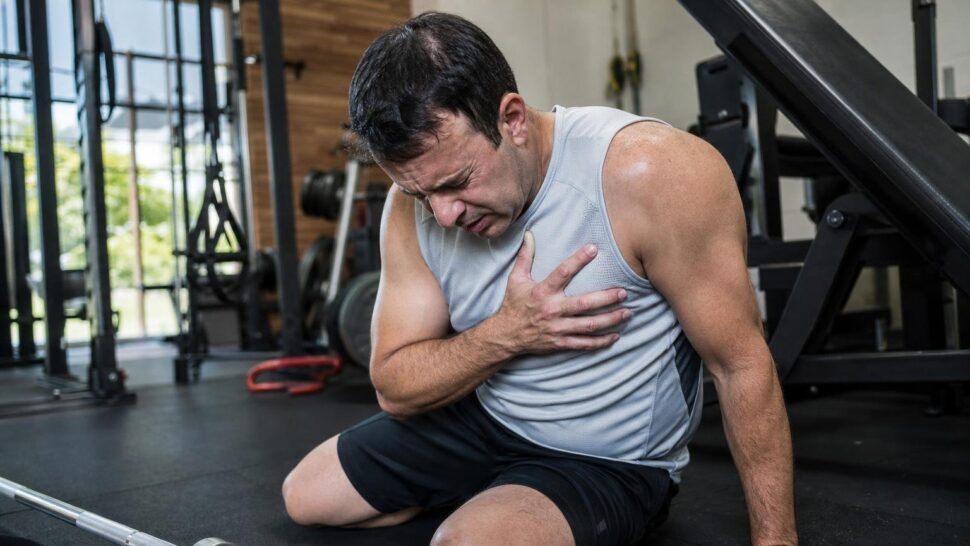 Un cardiólogo avisa: cada vez ve más infartos en personas de 40 años que hacen ejercicio