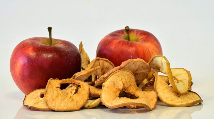 getrocknete-apfelringe-ein-gesunder-snack-der-la-cc0-pixabay-ulleo-210828_download Getrocknete Apfelringe: So kannst du Äpfel zu einem gesunden Snack verwerten.