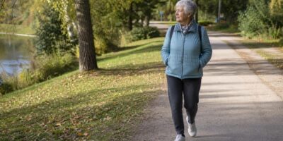 Después de los 65 hay un solo hábito que los neumólogos piden mantener para los pulmones