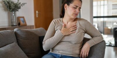 Los médicos explican la hernia de hiato: qué la dispara y qué la calma